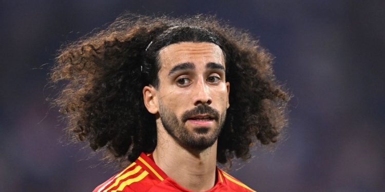 La afición suplica a Cucurella que rompa su promesa: el «retiro» viral tras ganar el Mundial