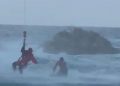Rescatadas cuatro personas, dos de ellas menores, en la playa de La Franca en Asturias