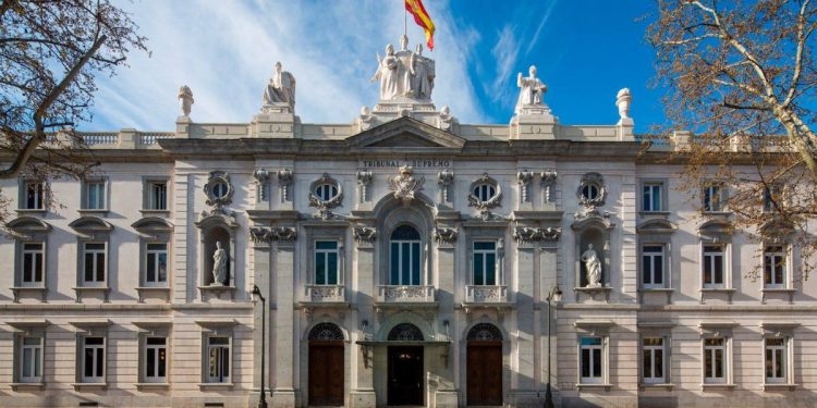 Un testigo protegido fallece sin cobrar la recompensa de 500.000 euros tras 16 años de litigio burocrático