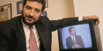 El PSOE pide la reapertura de la causa contra Miguel Ángel Rodríguez y le afea el borrado de sus mensajes