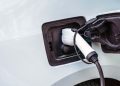 El Gobierno aprueba las ayudas a la compra del coche eléctrico con la mitad de presupuesto y siete meses de retraso