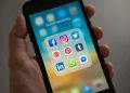 Francia aprueba el veto a las redes sociales para menores de 15 años y lidera la restricción en Europa