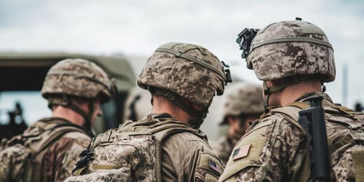 España confirma la puesta en marcha del servicio militar voluntario para los nacidos en 2007 y 2008 tras su publicación en el BOE