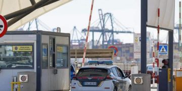 Los chats de la ‘Operación Spider’ desvelan cómo la red de narcos de Valencia sobornaba a la Guardia Civil