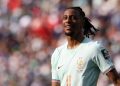 El Bayern de Múnich frena los rumores y cierra la puerta a la salida de Michael Olise