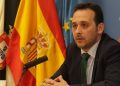 VOX tilda de «teatro» la reunión entre la Ciudad y Delegación y acusa a PP y PSOE de provovar el colapso migratorio en Ceuta