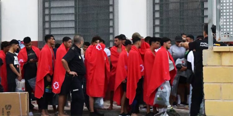 El presidente de Ceuta solicita al Gobierno la declaración de «emergencia nacional» y un «mando único» ante el repunte migratorio