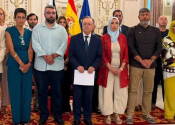 La Ciudad reclama una respuesta inmediata del Estado ante la crisis migratoria y espera medidas concretas de Marlaska