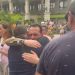 Juan Sergio Redondo recibe aplausos en Ceuta y abraza a un vecino: “No nos vamos a rendir”