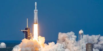 Un cohete descontrolado de SpaceX chocará contra la Luna tras más de un año a la deriva