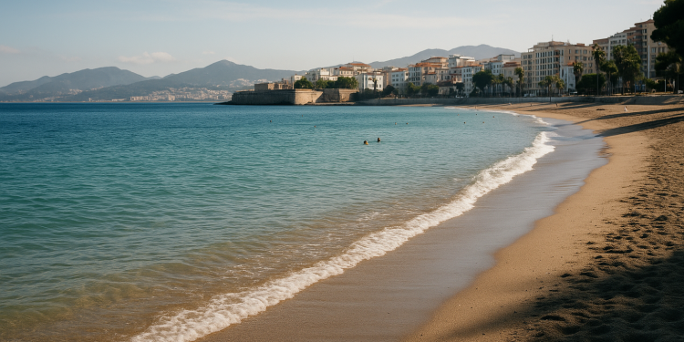 Playas de Ceuta: una guía para disfrutarlas sin prisas