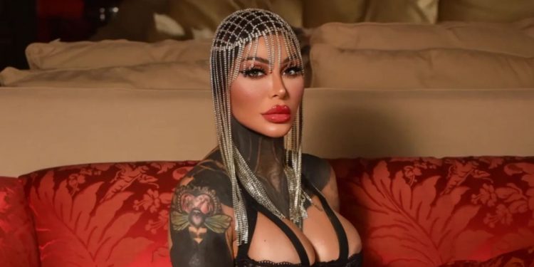 Tatiana Delgado reaparece en Telecinco 15 años después de ‘Supervivientes’ con una imagen renovada
