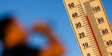 El calor nocturno no da tregua: el Mediterráneo y Canarias no bajarán de los 25 grados