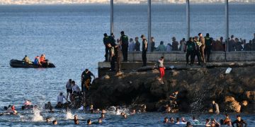Ceuta vigila una convocatoria en redes para intentar un nuevo cruce colectivo el 15 de agosto