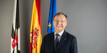 Felipe VI recibirá a Juan Jesús Vivas en Marivent para abordar la crisis migratoria de Ceuta