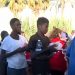 Más de cien menores migrantes pasan su primera noche en un colegio habilitado en Ceuta