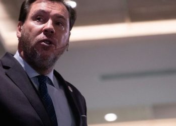 Óscar Puente ironiza sobre la nueva denuncia contra Vito Quiles con un breve mensaje: “¿Solo?”