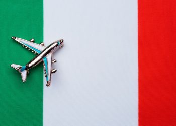 Viajar de España a Italia ya no es igual: controles de pasaporte y colas de hasta 90 minutos