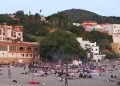 Familias de Ceuta trasladan a sus hijos a la Península ante el miedo y la tensión que se vive en las calles
