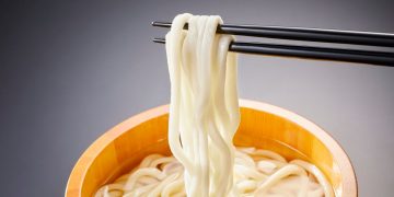 Alerta alimentaria por unos conocidos fideos asiáticos: detectan leche no declarada en el etiquetado