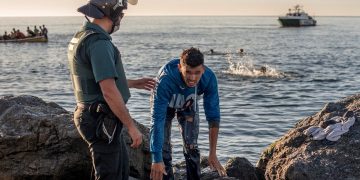 La Guardia Civil cancela descansos y permisos en Ceuta ante el repunte de la presión migratoria