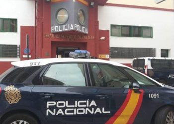 Decretan prisión preventiva para un hombre acusado de agredir sexualmente a una mujer en la playa de Fuente Caballo