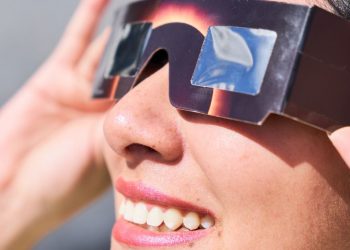 España se blinda por el eclipse: hasta 1,5 millones de desplazamientos y más de 33.000 agentes movilizados