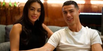 Cristiano Ronaldo y Georgina Rodríguez anuncian su boda con una foto de sus alianzas