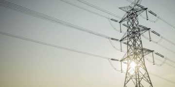 Nuevo susto en el sistema: Red Eléctrica ordena un nuevo parón de la gran industria por desajustes