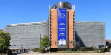 La Comisión Europea despliega una misión en Ceuta para evaluar sobre el terreno la crisis migratoria
