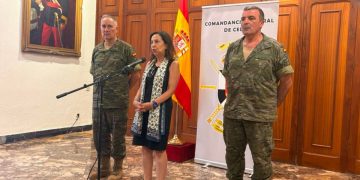 El choque entre Robles y Moncloa por la crisis de Ceuta salta a las Cortes