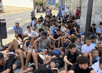 Una ONG cifra en 5.500 los menores inmigrantes que siguen en Ceuta dos semanas después de la entrada masiva