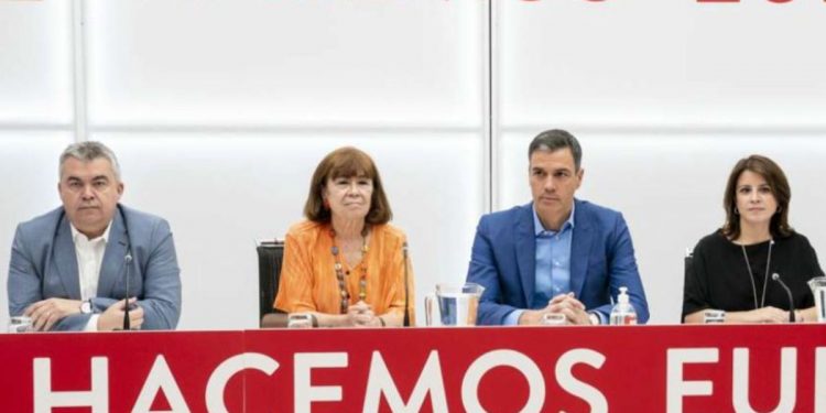 Anticorrupción ve indicios para imputar al PSOE por financiar una «estructura paralela» para influir en la Justicia