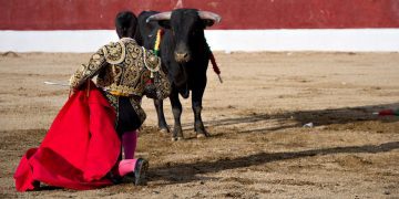 Corrida de toros hoy en televisión: horario, cartel y dónde ver los rejones desde Abiul