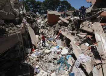 Colombia entra en una nueva fase tras el terremoto: los equipos se centran en recuperar cuerpos entre los escombros