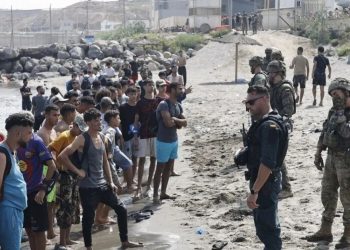 Paro cualificado, ‘ninis’ y falta de libertades: los tres factores que empujan a los jóvenes de Marruecos hacia España
