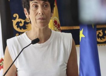 El Gobierno acusa al PP de “tensionar” en Ceuta mientras los populares afirman buscar la “normalidad”