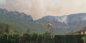 Estabilizado el incendio de Las Peñas de Riglos tras quemar 14.500 hectáreas en el mayor despliegue de Aragón
