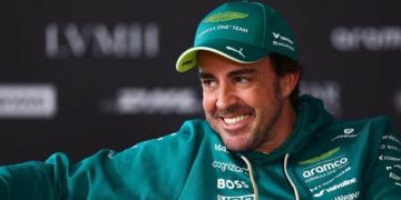 Alonso y Aston Martin detectan la avería de su monoplaza y supeditan sus opciones a la evolución de Honda