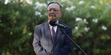 Vivas califica de «realmente grave» que el Gobierno ignorase los avisos del CNI antes del asalto a la frontera de Ceuta