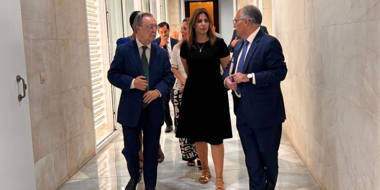 Juan Vivas critica la gestión del Gobierno en la crisis fronteriza