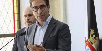 El Gobierno establece un mando único para la crisis migratoria en Ceuta