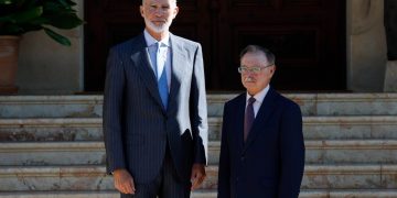 Reunión del Rey Felipe VI con el Presidente de Ceuta, Juan Vivas