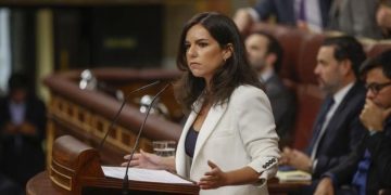 Pepa Millán (Vox) carga contra el Gobierno por la crisis en Ceuta y llama al despliegue de repatriaciones