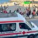 Vecinos de Ceuta bloquean durante horas un camión de Cruz Roja para exigir soluciones a la crisis migratoria