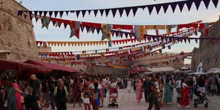 Ceuta suspende su tradicional Mercado Medieval tras la crisis migratoria