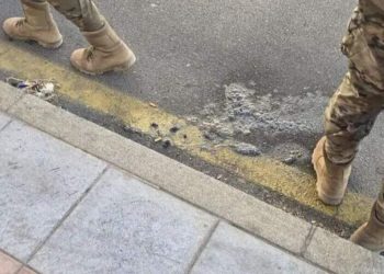 Ataque con botellas de aguarrás contra una manifestación pacífica en Ceuta