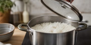 “Errores comunes al cocinar arroz y cómo evitarlos”