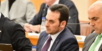 VOX exige a Gobernación un control estricto de los locales de la Gran Vía ante las quejas ciudadanas