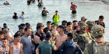 La Policía destapa el complot de Marruecos: gendarmes y agentes secretos dirigieron el asalto masivo a Ceuta